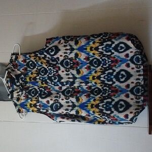 Violet and Claire multi color tee shirt